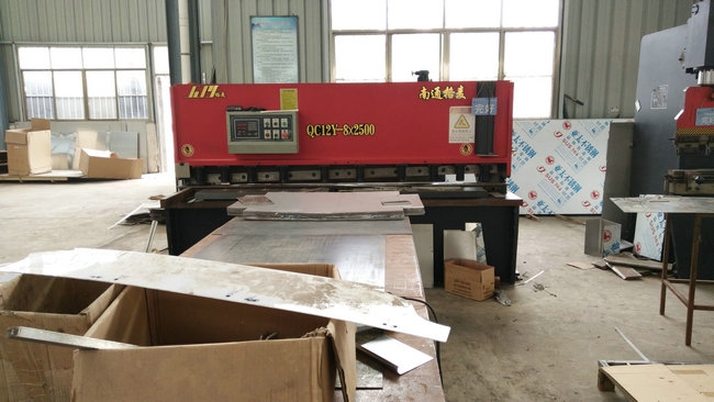 車間工作機(jī)器